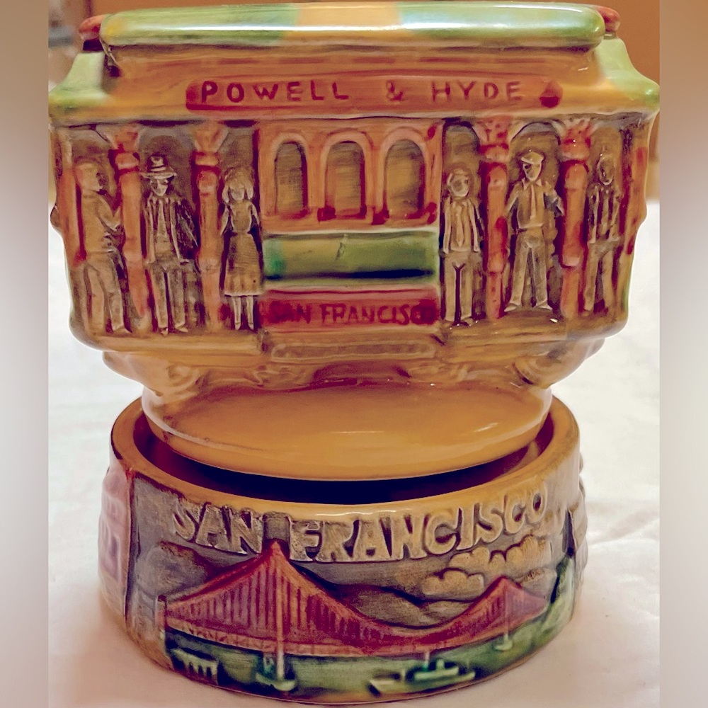 Vintage Powell Mason Hyde Cable Car San Francisco Trolley Music Box.